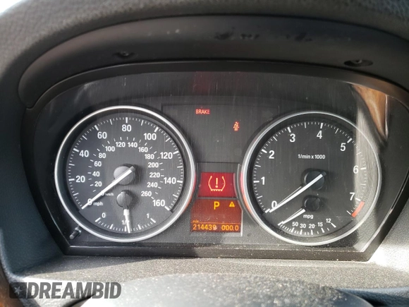 2008 BMW 3 Series 328xi with VIN WBAVC73508KP38147, listed as a Copart auction lot 41448505 with 214,439 mi miles and Clean Title. Bid and sale history available at carsss.com. Image 9.