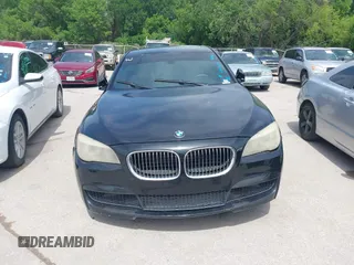 2011 BMW 7 Series 750Li with VIN WBAKB8C55BC852304, listed as a IAAI auction lot 42017467 with 116,530 mi miles. Bid and sale history available at carsss.com. Image 6.