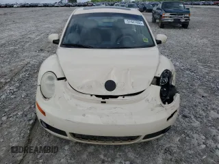 2006 Volkswagen Beetle with VIN 3VWSR31C56M422745, listed as a Copart auction lot 57027055 with 256,916 mi miles and Salvage title. Bid and sale history available at DreamBid. Image 5.