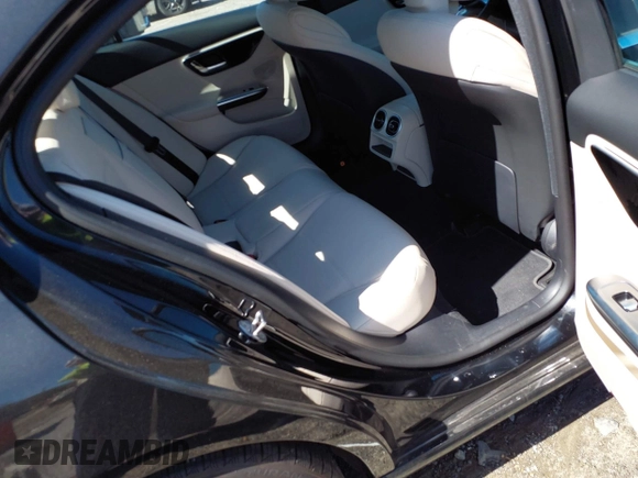 2022 Mercedes-Benz C 300 with VIN W1KAF4GB2NR051929, listed as a IAAI auction lot 41752846 with 16,673 mi miles and . Bid and sale history available at DreamBid. Image 8.