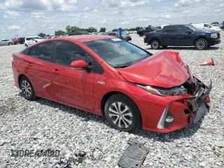 2021 Toyota Prius LE with VIN JTDKAMFP7M3192135, listed as a Copart auction lot 64205425 with 20,807 mi miles and Non repairable. Bid and sale history available at DreamBid. Image 4.