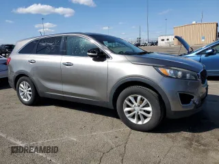 2017 Kia Sorento L with VIN 5XYPG4A34HG336959, listed as a Copart auction lot 52256245 with 129,750 mi miles and Clean Title. Bid and sale history available at DreamBid. Image 4.