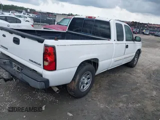 2005 Chevrolet Silverado 1500 LS with VIN 2GCEC19T351374467, listed as a IAAI auction lot 42383053 with 124,273 mi miles and . Bid and sale history available at DreamBid. Image 4.