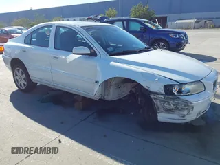 2006 Volvo S60 2.5T with VIN YV1RH592362517026, listed as a IAAI auction lot 41406276 with 98,458 mi miles. Bid and sale history available at carsss.com. Image 1.