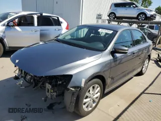 2011 Volkswagen Jetta Sedan SE w/Convenience & Sunroof PZEV with VIN 3VWDZ7AJ6BM120423, listed as a Copart auction lot 53132545 with 87,037 mi miles and Salvage Title. Bid and sale history available at carsss.com. Image 1.