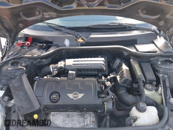 2010 MINI Hardtop with VIN WMWMF3C5XATU77265, listed as a IAAI auction lot 42007797 with 28,856 mi miles and . Bid and sale history available at DreamBid. Image 10.