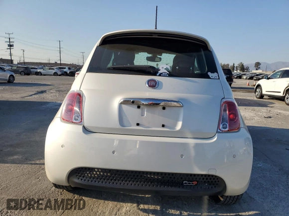 2018 FIAT 500e with VIN 3C3CFFGE7JT377367, listed as a Copart auction lot 88474685 with 34,428 mi miles and Salvage Title. Bid and sale history available at carsss.com. Image 6.
