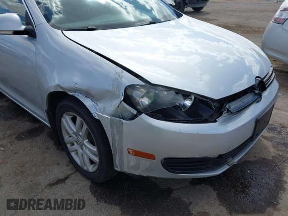 2013 Volkswagen Jetta SportWagen TDI with VIN 3VWPL7AJ3DM694141, listed as a IAAI auction lot 42062170 with 119,548 mi miles. Bid and sale history available at carsss.com. Image 6.