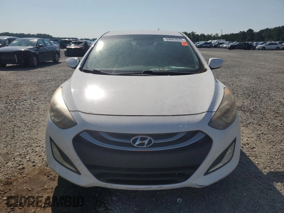 2013 Hyundai Elantra with VIN KMHD35LE9DU083547, listed as a Copart auction lot 59883945 with 258,085 mi miles and Clean title. Bid and sale history available at DreamBid. Image 5.