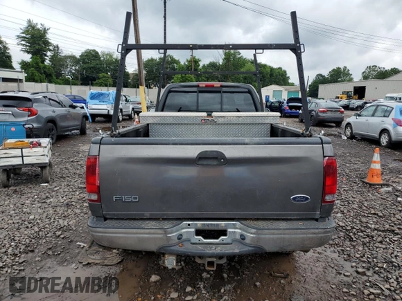 2002 Ford F-150 XL z VIN 2FTRF18W52CA50943, wystawiony jako Copart lot #62456605 z przebiegiem Nie podano mil oraz Szkoda całkowita • Salvage title. Historia ofert i sprzedaży dostępna na DreamBid. Obrazek 6.