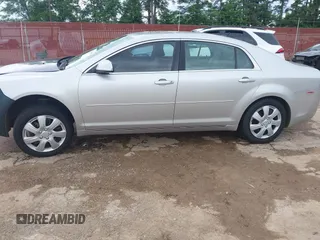 2010 Chevrolet Malibu 1LT with VIN 1G1ZC5EB7AF269688, listed as a IAAI auction lot 42140533 with 270,120 mi miles and . Bid and sale history available at DreamBid. Image 15.