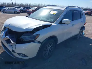 2015 Nissan Rogue SV with VIN 5N1AT2MV4FC905034, listed as a IAAI auction lot 41696720 with 170,132 mi miles. Bid and sale history available at carsss.com. Image 17.