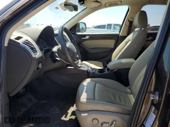 2014 Audi Q5 Premium Plus z VIN WA1LFAFP4EA044309, wystawiony jako Copart lot #56836575 z przebiegiem 89 681 mil mil oraz Szkoda całkowita • Salvage title. Historia ofert i sprzedaży dostępna na DreamBid. Obrazek 7.