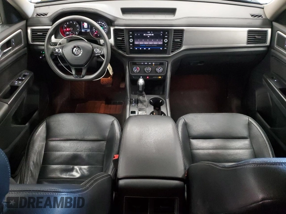 2018 Volkswagen Atlas Launch Edition with VIN 1V2BR2CA9JC508223, listed as a Copart auction lot 48465525 with 60,219 mi miles and Salvage title. Bid and sale history available at DreamBid. Image 8.