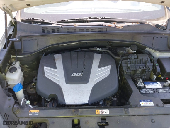 2017 Hyundai Santa Fe Limited Ultimate with VIN KM8SRDHF1HU212114, listed as a IAAI auction lot 41910471 with 135,335 mi miles. Bid and sale history available at carsss.com. Image 10.