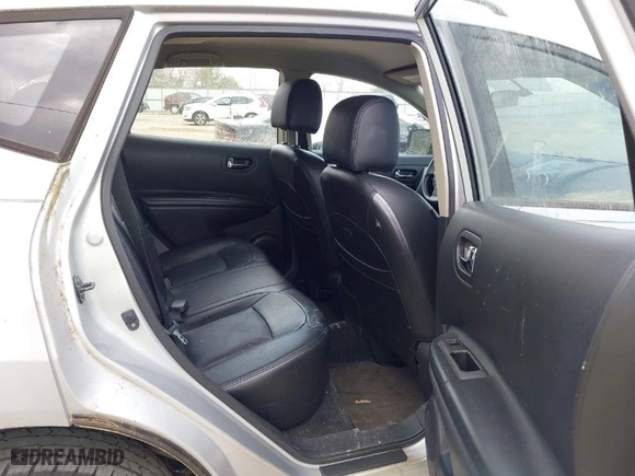 2014 Nissan Rogue Select S with VIN JN8AS5MT8EW616831, listed as a IAAI auction lot 41962297 with 150,968 mi miles. Bid and sale history available at carsss.com. Image 8.