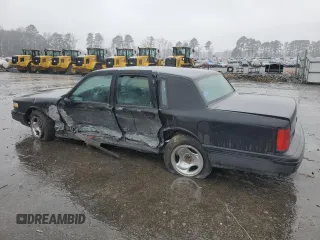 1997 Lincoln Town Car Executive z VIN 1LNLM81W7VY720905, wystawiony jako Copart lot #85910534 z przebiegiem Nie podano mil oraz Szkoda całkowita • Salvage title. Historia ofert i sprzedaży dostępna na DreamBid. Obrazek 2.