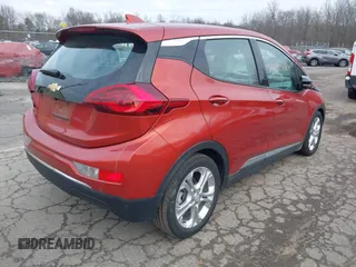 2020 Chevrolet Bolt EV LT z VIN 1G1FY6S02L4126725, wystawiony jako IAAI lot #41247846 z przebiegiem 13 882 mil mil oraz . Historia ofert i sprzedaży dostępna na DreamBid. Obrazek 4.