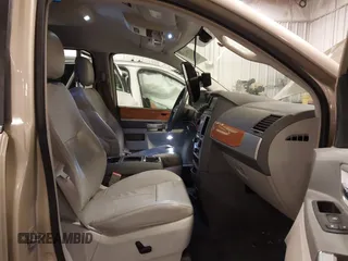 2010 Chrysler Town & Country Limited with VIN 2A4RR7DX5AR386462, listed as a IAAI auction lot 41781713 with 183,091 mi miles and . Bid and sale history available at carsss.com. Image 5.