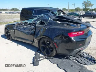 2018 Chevrolet Camaro 1LT with VIN 1G1FB1RS2J0121282, listed as a IAAI auction lot 41286376 with Not Provided miles and . Bid and sale history available at DreamBid. Image 3.