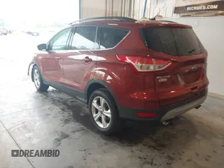 2016 Ford Escape SE z VIN 1FMCU9GX0GUC22139, wystawiony jako IAAI lot #42264326 z przebiegiem 136 650 mil mil oraz . Historia ofert i sprzedaży dostępna na DreamBid. Obrazek 3.