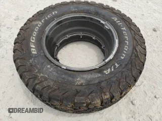 2018 Toyota Tacoma SR z VIN 5TFCZ5AN8JX143068, wystawiony jako Copart lot #58862394 z przebiegiem Nie podano mil oraz Nie do naprawy • Non repairable. Historia ofert i sprzedaży dostępna na DreamBid. Obrazek 14.