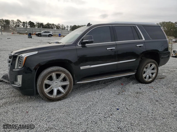 2018 Cadillac Escalade Luxury with VIN 1GYS3BKJ0JR318600, listed as a Copart auction lot 77821514 with 178,369 mi miles and Salvage Title. Bid and sale history available at carsss.com. Image 1.