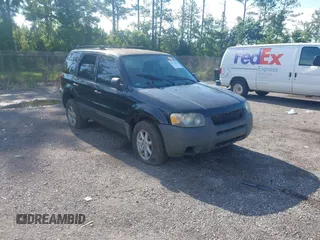 2006 Ford Escape XLT with VIN 1FMYU93186KD24435, listed as a IAAI auction lot 42713622 with 203,221 mi miles and . Bid and sale history available at DreamBid. Image 1.