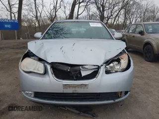 2010 Hyundai Elantra GLS z VIN KMHDU4AD0AU016204, wystawiony jako IAAI lot #41864460 z przebiegiem 176 390 mil mil oraz . Historia ofert i sprzedaży dostępna na DreamBid. Obrazek 12.