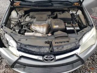 2016 Toyota Camry XLE with VIN 4T1BF1FK8GU529457, listed as a Copart auction lot 50154575 with 33,806 mi miles and Salvage Title. Bid and sale history available at carsss.com. Image 11.