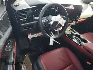 2024 Lexus NX 350h Luxury z VIN JTJHKCEZ5R2026405, wystawiony jako Copart lot #43121815 z przebiegiem 13 582 mil mil oraz Szkoda całkowita • Salvage title. Historia ofert i sprzedaży dostępna na DreamBid. Obrazek 8.
