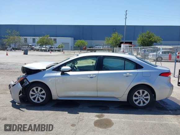 2020 Toyota Corolla LE with VIN JTDEPRAE9LJ020990, listed as a IAAI auction lot 42087507 with 54,314 mi miles and . Bid and sale history available at DreamBid. Image 14.