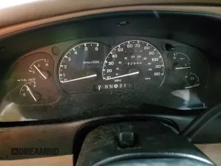 1999 Ford Explorer XLT с VIN 1FMZU35P6XZB93968, выставлен на аукционе Copart как лот 55789025 с пробегом 162 509 миль миль и Списание • Salvage title. История ставок и продаж доступна на DreamBid. Изображение 9.