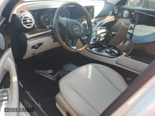 2017 Mercedes-Benz E-Class E 300 Luxury with VIN WDDZF4JB6HA081188, listed as a Copart auction lot 47033335 with 0 mi miles and Clean Title. Bid and sale history available at carsss.com. Image 8.