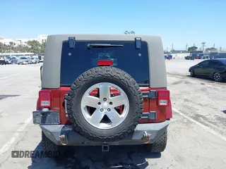 2008 Jeep Wrangler Unlimited Sahara with VIN 1J4GA59108L594193, listed as a IAAI auction lot 42272239 with 161,912 mi miles and . Bid and sale history available at DreamBid. Image 16.