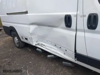 2021 Ram ProMaster Cargo Van with VIN 3C6MRVJG0ME510482, listed as a IAAI auction lot 42048205 with 10,010 mi miles. Bid and sale history available at carsss.com. Image 6.