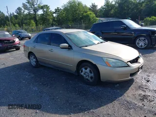 2005 Honda Accord LX z VIN 1HGCM56485A125209, wystawiony jako IAAI lot #42451380 z przebiegiem 179 857 mil mil oraz . Historia ofert i sprzedaży dostępna na DreamBid. Obrazek 1.