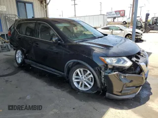 2017 Nissan Rogue S with VIN KNMAT2MTXHP538977, listed as a Copart auction lot 61661495 with 70,905 mi miles and Salvage title. Bid and sale history available at DreamBid. Image 4.