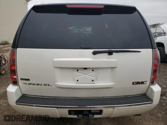 2011 GMC Yukon XL Denali with VIN 1GKS1MEFXBR381269, listed as a Copart auction lot 87637435 with 176,410 mi miles and Salvage Title. Bid and sale history available at carsss.com. Image 6.