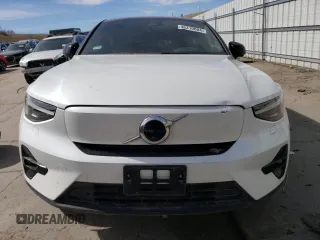 2022 Volvo C40 Recharge Pure Electric Ultimate with VIN YV4ED3GB5N2005660, listed as a Copart auction lot 48310004 with 21,313 mi miles. Bid and sale history available at carsss.com. Image 5.