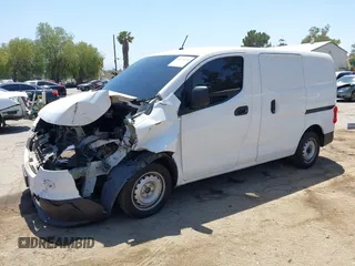 2015 Chevrolet City Express Cargo LS z VIN 3N63M0YN0FK723699, wystawiony jako IAAI lot #42278245 z przebiegiem 61 906 mil mil oraz . Historia ofert i sprzedaży dostępna na DreamBid. Obrazek 21.