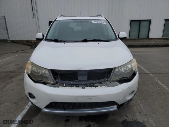 2008 Mitsubishi Outlander XLS with VIN JA4MS41X48Z009364, listed as a Copart auction lot 86018664 with 170,060 mi miles and Salvage Title. Bid and sale history available at carsss.com. Image 5.