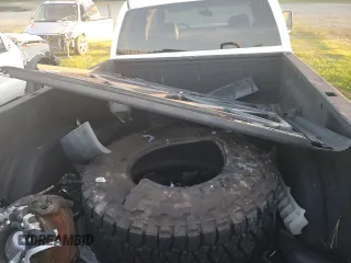 2006 Chevrolet Silverado 3500 SRW Wrk Trk with VIN 1GCHK33DX6F143072, listed as a Copart auction lot 47038915 with 295,279 mi miles and Salvage Title. Bid and sale history available at carsss.com. Image 12.