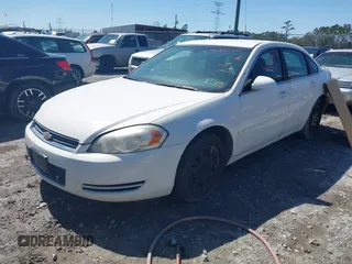 2007 Chevrolet Impala Police Pkg Police Pkg 9C1 with VIN 2G1WS55R979203518, listed as a IAAI auction lot 41698560 with 178,080 mi miles. Bid and sale history available at carsss.com. Image 2.