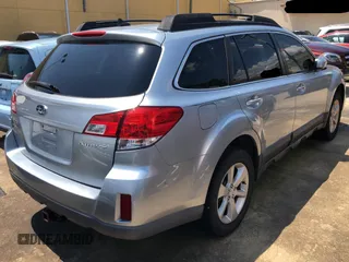 2014 Subaru Outback Premium z VIN 4S4BRCCC5E3201769, wystawiony jako Copart lot #66503765 z przebiegiem 172 183 mil mil oraz Czysty tytuł • Clean title. Historia ofert i sprzedaży dostępna na DreamBid. Obrazek 4.