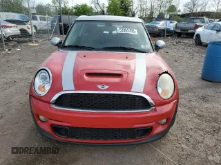 2012 MINI Clubman S z VIN WMWZG3C54CTY37460, wystawiony jako Copart lot #53985705 z przebiegiem Nie podano mil oraz Szkoda całkowita • Salvage title. Historia ofert i sprzedaży dostępna na DreamBid. Obrazek 5.