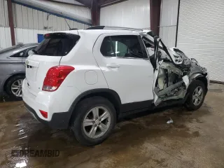 2020 Chevrolet Trax LT with VIN 3GNCJPSB3LL116180, listed as a Copart auction lot 57795485 with 52,576 mi miles and Salvage title. Bid and sale history available at DreamBid. Image 3.