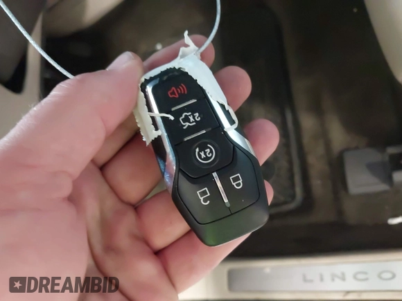 2016 Lincoln MKZ Hybrid с VIN 3LN6L2LU2GR632161, выставлен на аукционе IAAI как лот 42406238 с пробегом 118 858 миль миль и . История ставок и продаж доступна на DreamBid. Изображение 11.