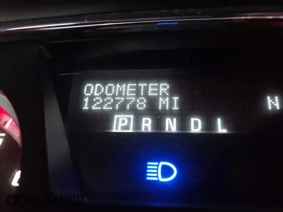 2017 GMC Acadia Limited z VIN 1GKKRSKD2HJ275261, wystawiony jako IAAI lot #41534310 z przebiegiem 122 778 mil mil oraz . Historia ofert i sprzedaży dostępna na DreamBid. Obrazek 16.