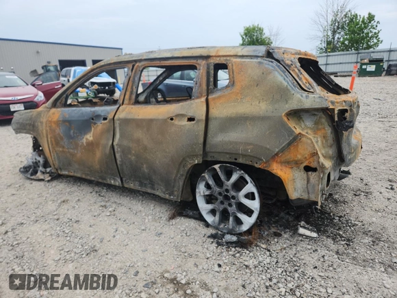 2019 Jeep Compass High Altitude z VIN 3C4NJDCB2KT761481, wystawiony jako Copart lot #59390975 z przebiegiem Nie podano mil oraz Nie do naprawy • Non repairable. Historia ofert i sprzedaży dostępna na DreamBid. Obrazek 2.